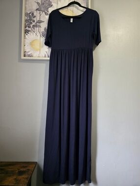 Zenana Outfitters Navy Short-Sleeve Maxi Dress